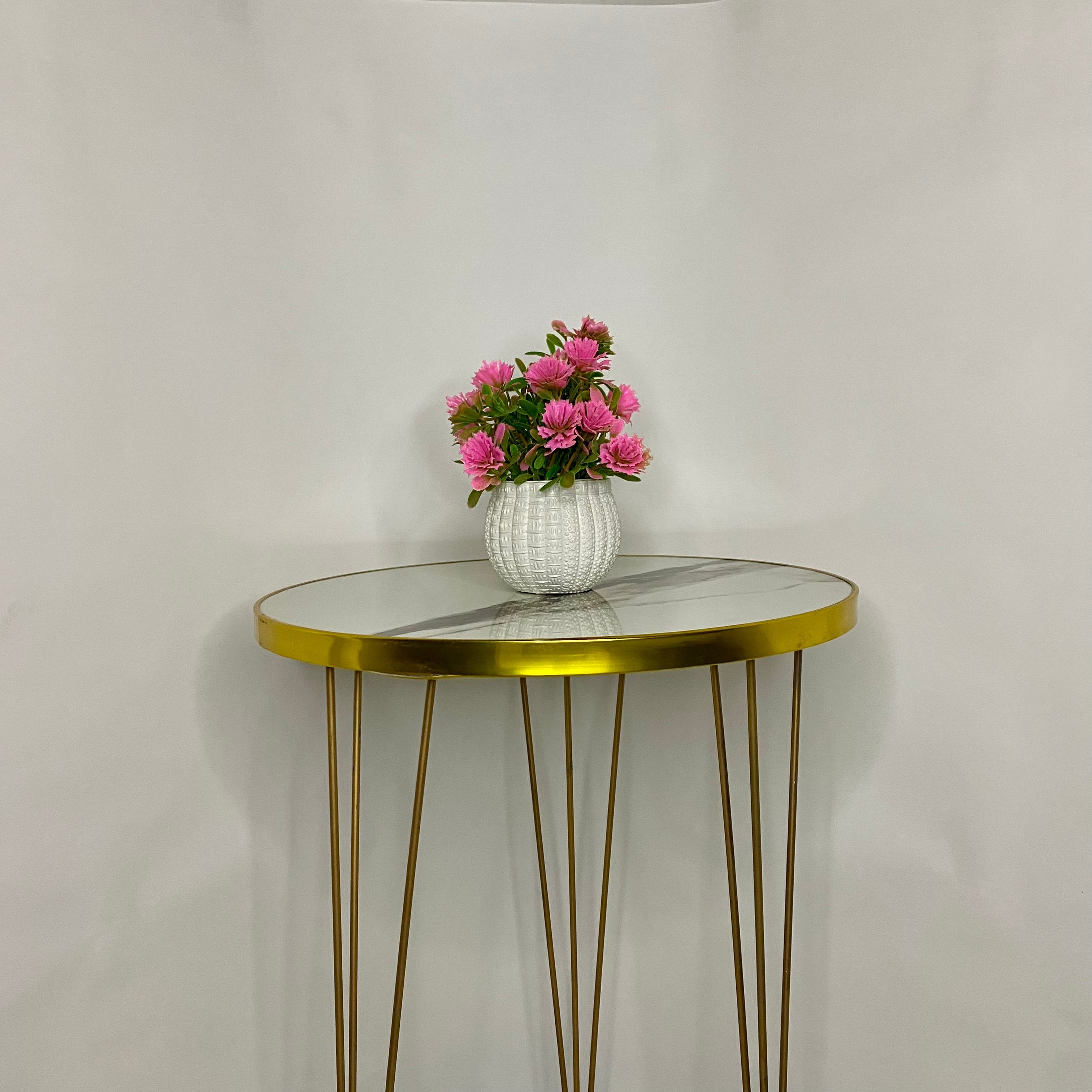 Dazzling Decore Mini Artistic Pink Flower Pot